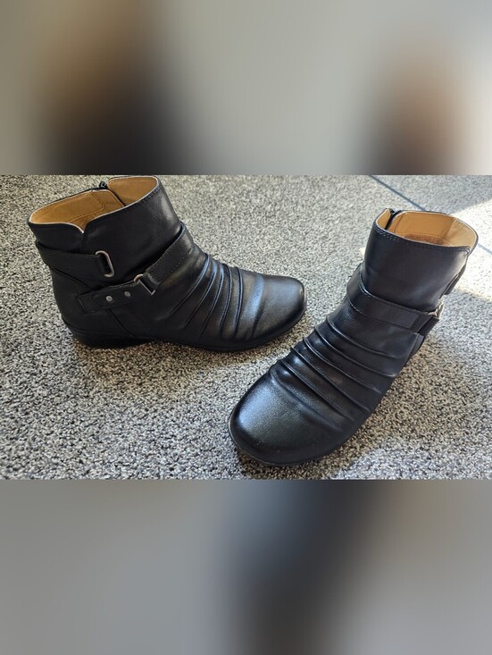 Naturalizer Shoes - Naturalizer Cassini Black Leather Ruched Ankle Booties Size 8 M